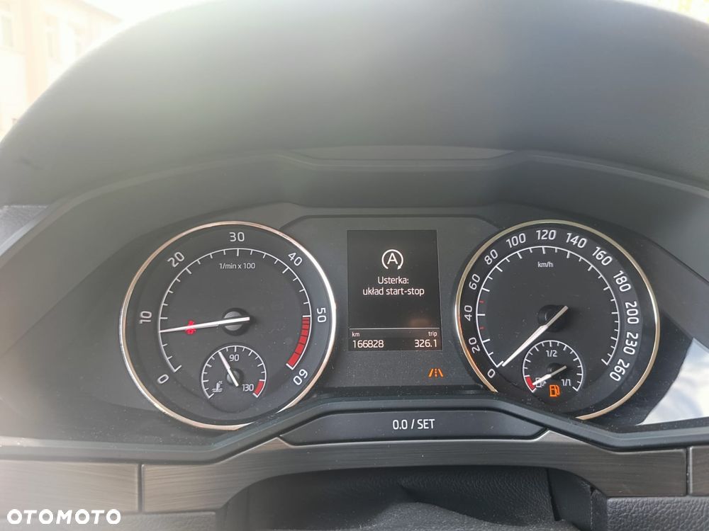 Skoda Superb 2.0 TDI 4x4 DSG Sportline - 21