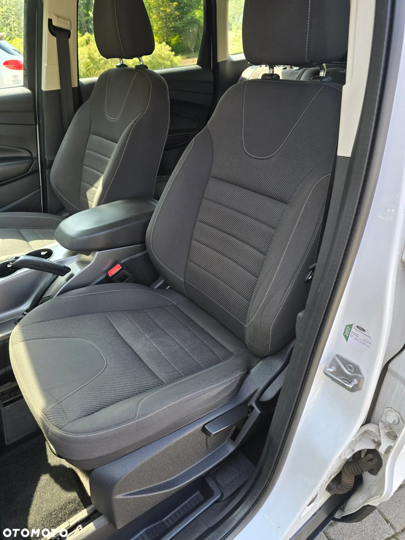 Ford Kuga 2.0 TDCi 4x4 Individual - 11