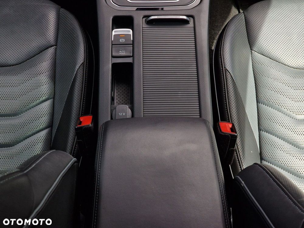 Volkswagen Arteon Shooting Brake - 22