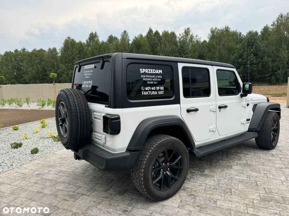Jeep Wrangler - 6
