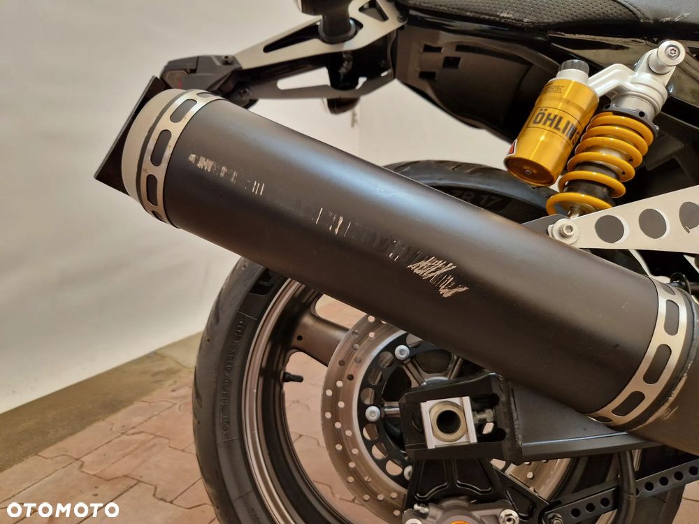 Yamaha XJR - 16