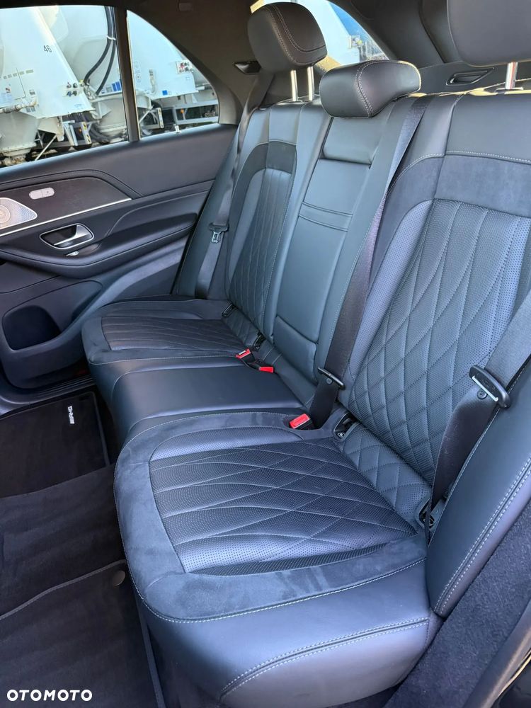 Mercedes-Benz GLE - 36