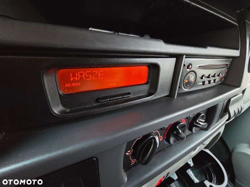Renault Master - 19
