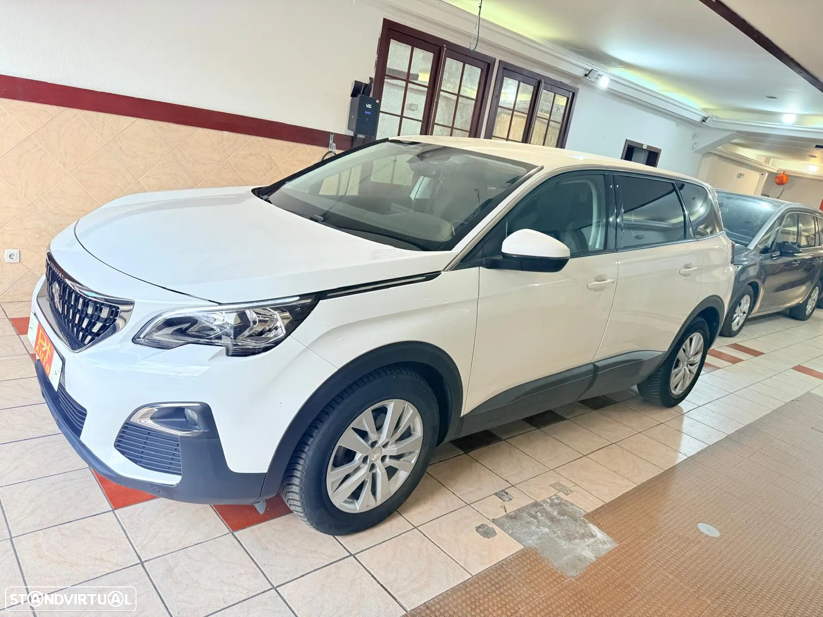 Peugeot 5008 1.5 BlueHDi Active Pack EAT8 - 2