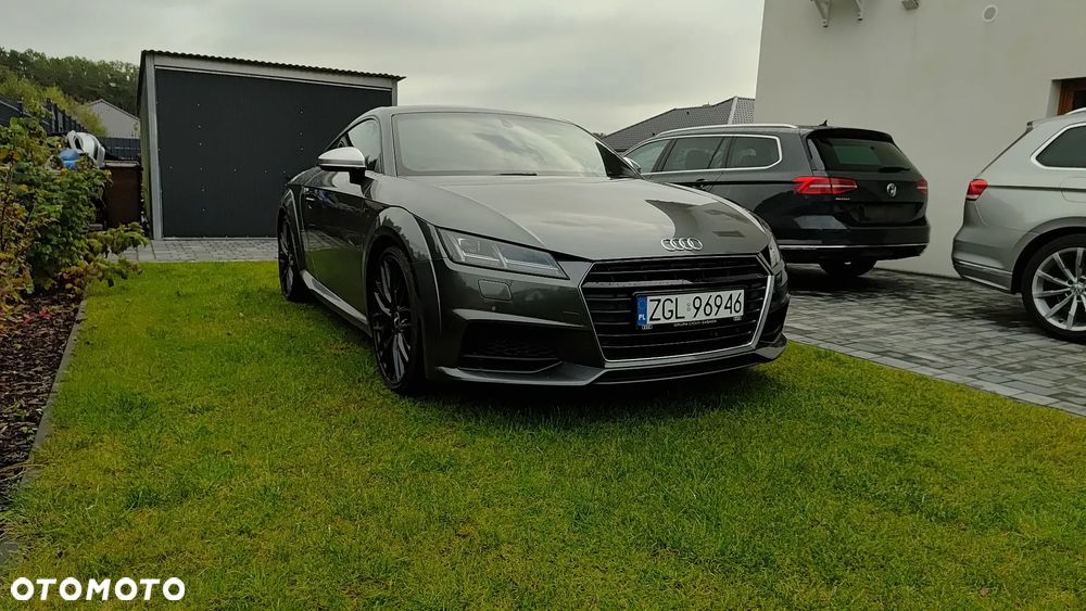 Audi TT Coupé - 19