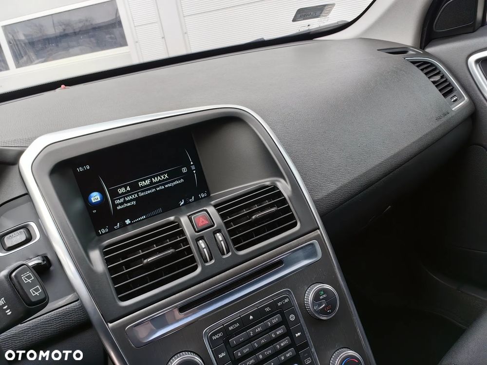 Volvo XC 60 D4 Kinetic - 13