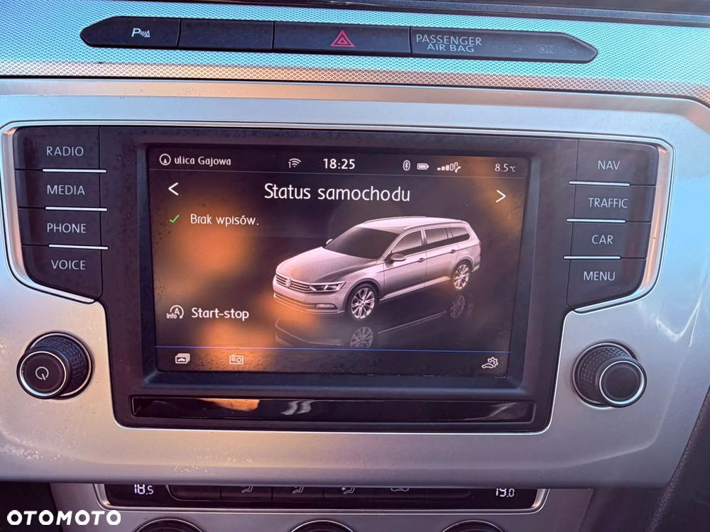 Volkswagen Passat 1.8 TSI BMT Comfortline - 14