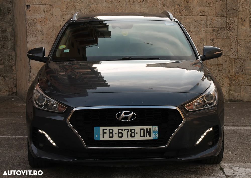 Hyundai i30 1.6 CRDI Prime - 4