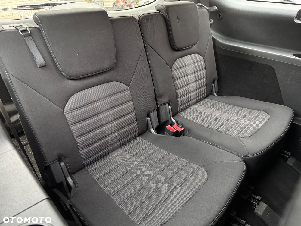 Ford Galaxy 2.0 TDCi Trend - 31