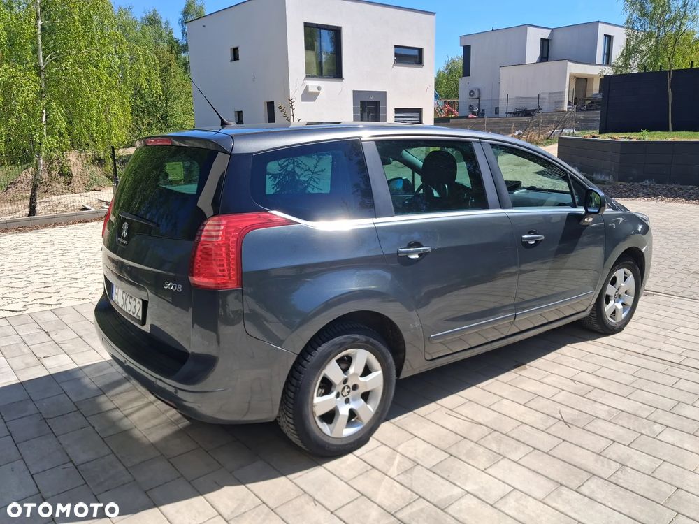 Peugeot 5008 1.6 BlueHDi Style 7os - 3