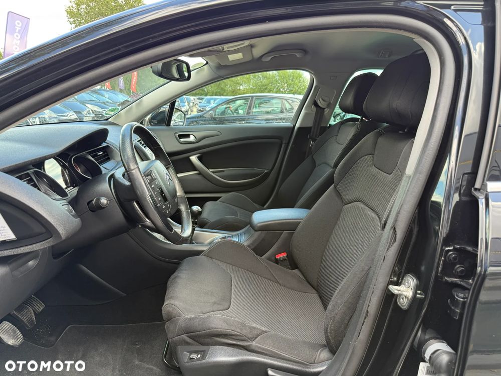 Citroën C5 Tourer BlueHDi 150 S&S Cross Tourer - 26