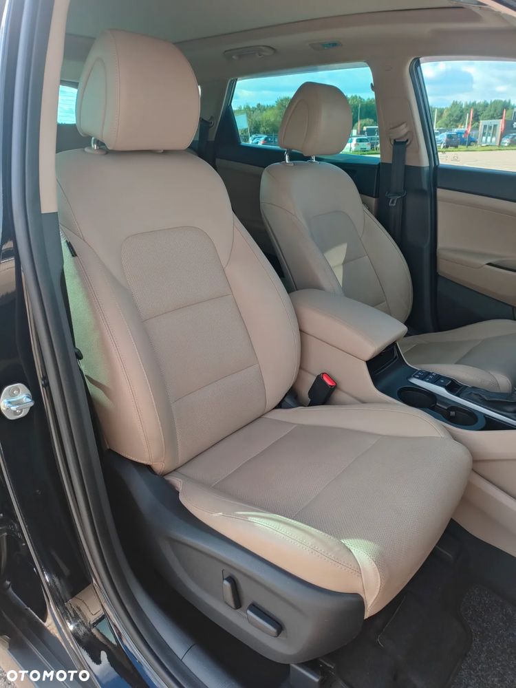 Hyundai Tucson 2.0 CRDi 4WD Automatik Premium - 19
