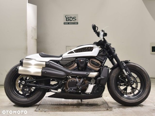 Harley-Davidson Sportster - 4