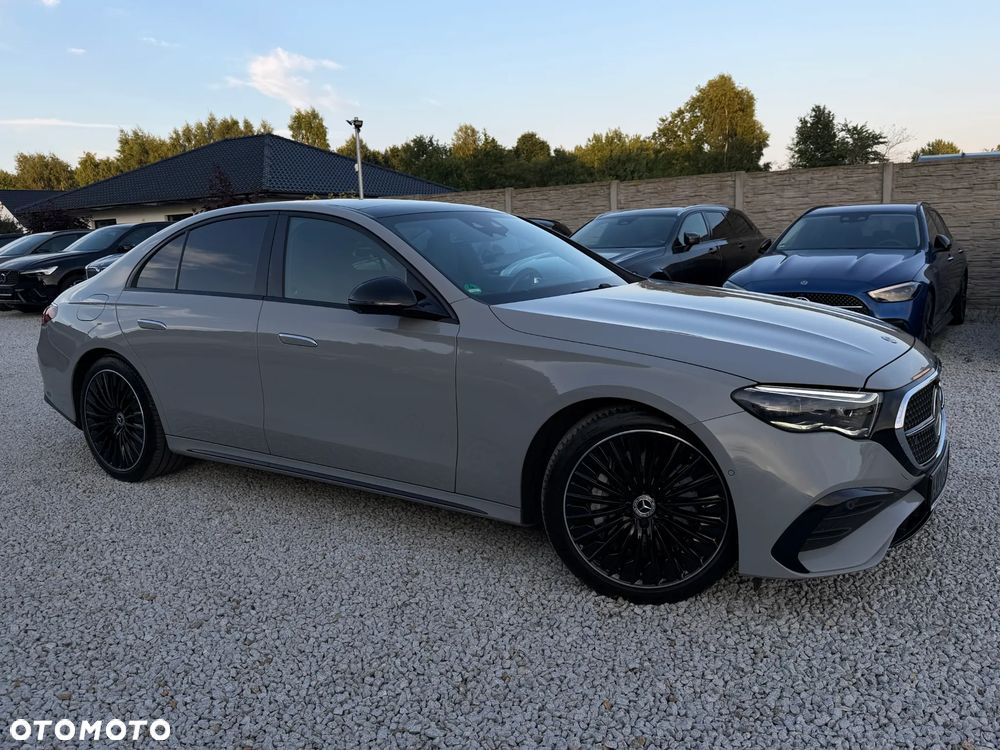 Mercedes-Benz Klasa E 400e 4Matic 9G-TRONIC AMG Line NIGHT Edition - 19