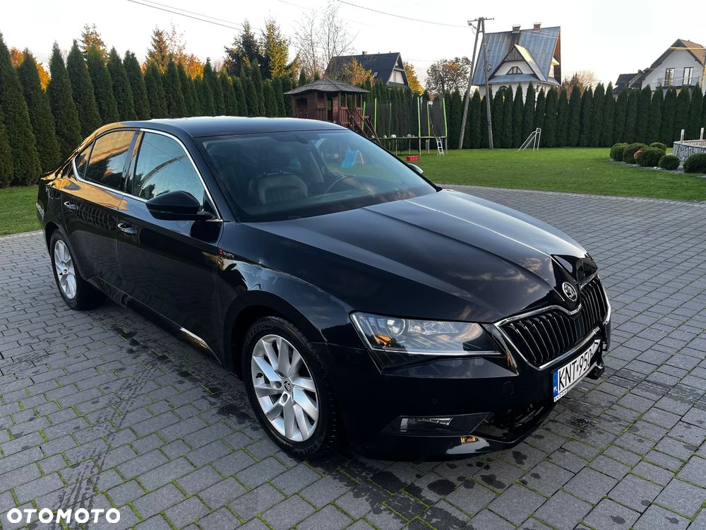 Skoda Superb 2016 photo 3