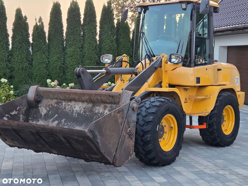 Volvo L30G - 28