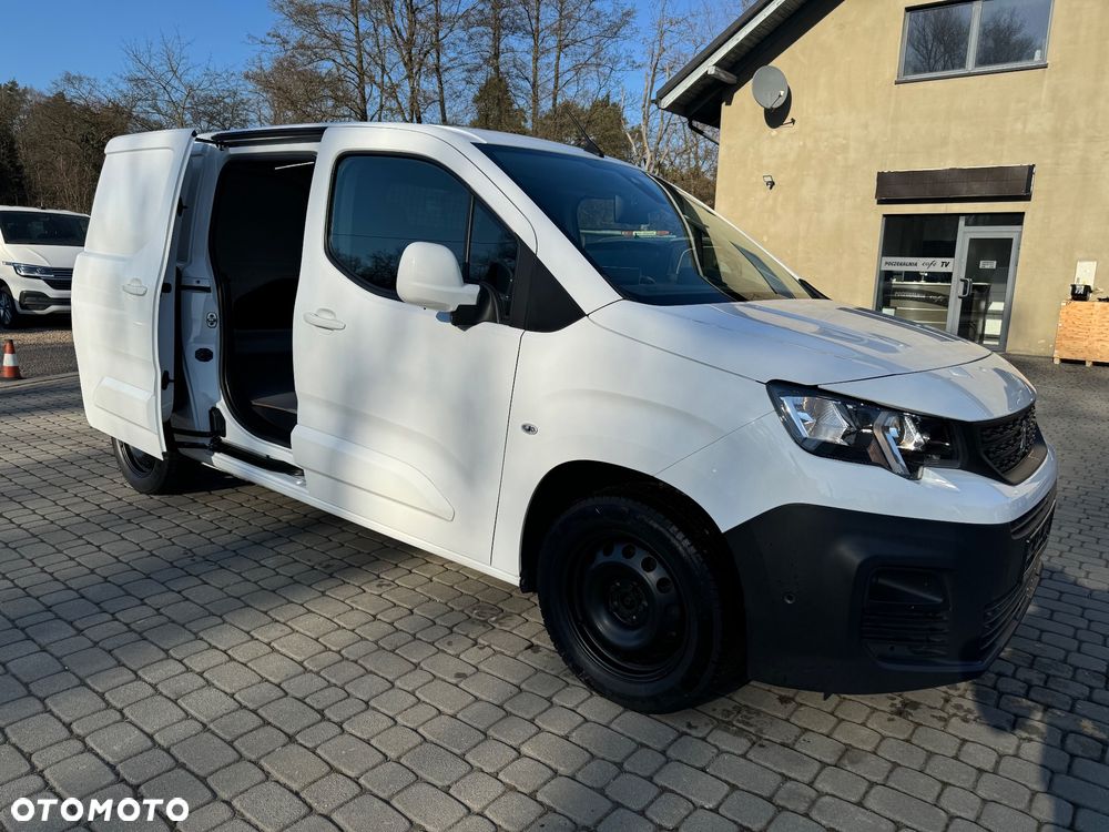 Peugeot Partner - 8