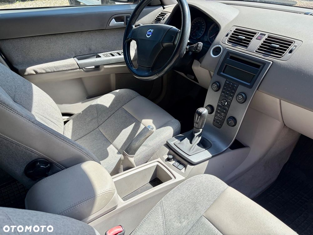 Volvo V50 - 12