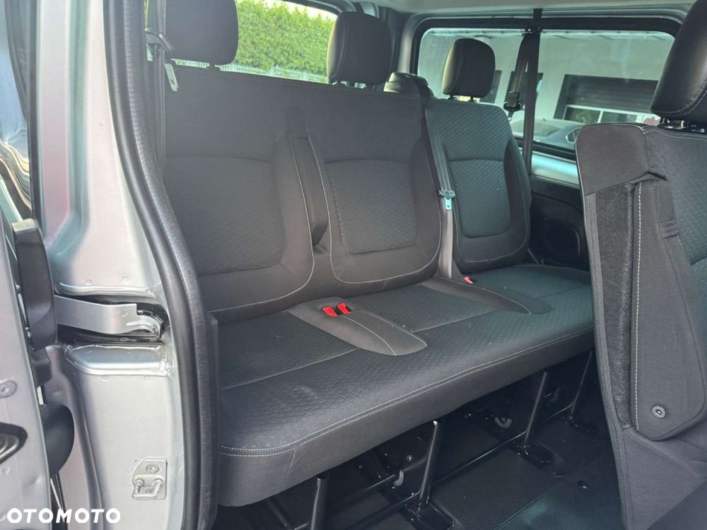 Opel Vivaro - 35