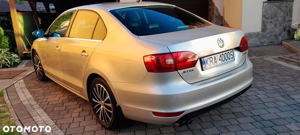 Volkswagen Jetta 2.0 TSI Highline DSG - 27