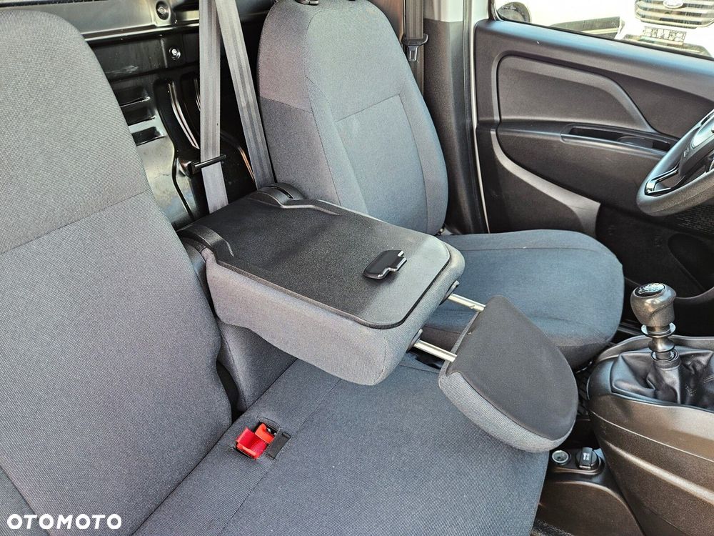 Fiat doblo Long *59999zł NETTO* 1.6 mJET/105KM - 32
