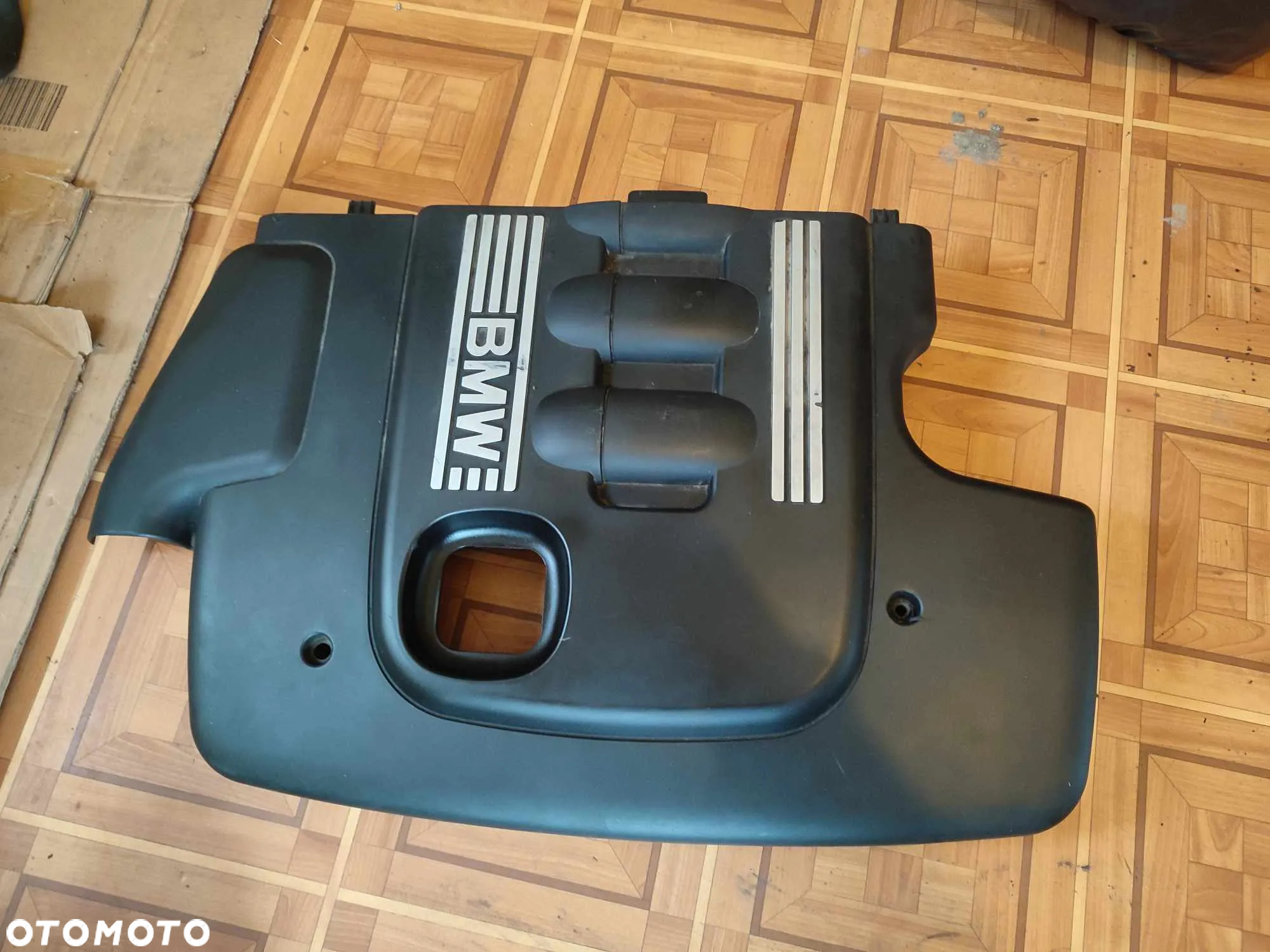 Części BMW E90 M47 termostat, przewody chłodzenia, kurtyna, lusterka, boczki, odma, wody, mata drzwi, osłona silnika, dmuchawa,progowa - 6
