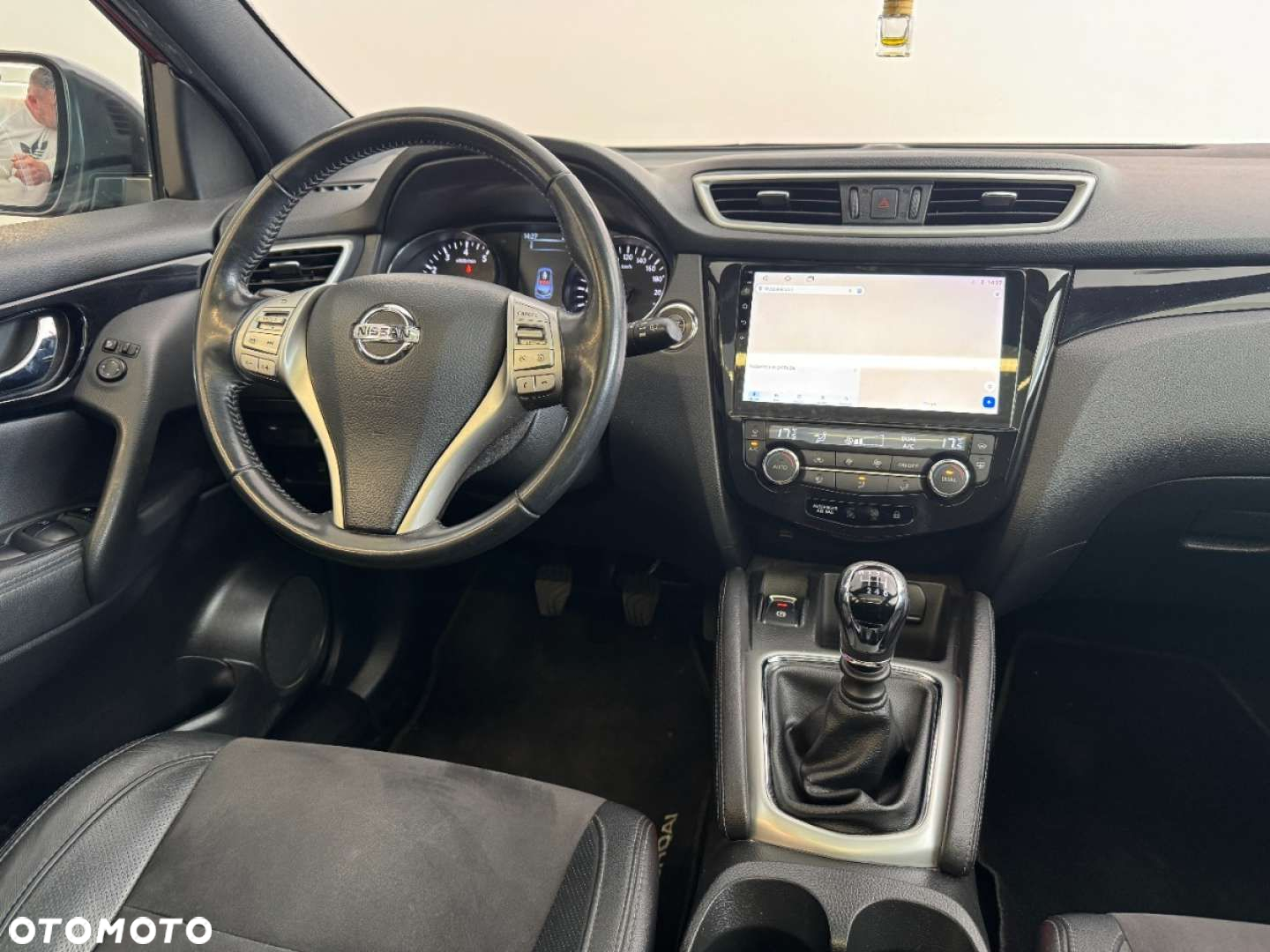 Nissan Qashqai 1.6 DIG-T N-Connecta - 7