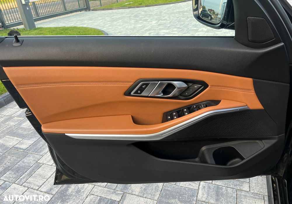 BMW Seria 3 320d Aut. Luxury Line - 20