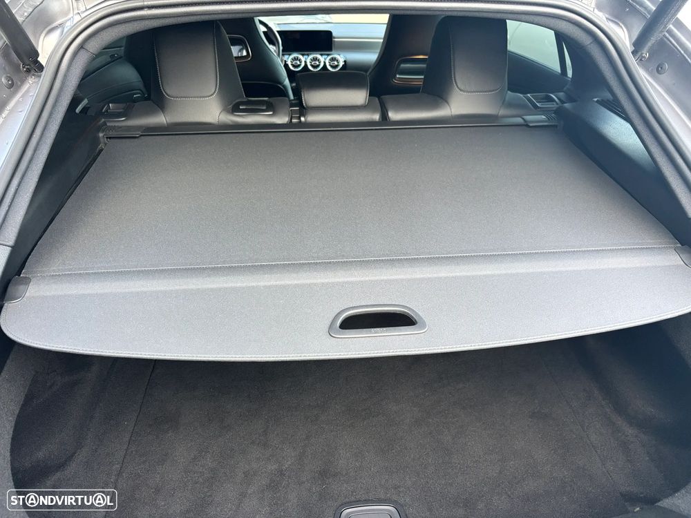 Mercedes-Benz CLA 35 AMG Shooting Brake 4Matic - 36