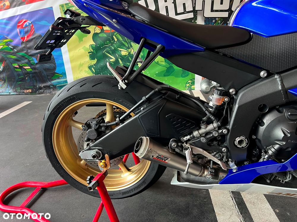 Yamaha R6 - 14