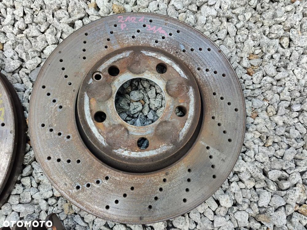 MERCEDES w212 W204 W207 TarczeHamulcowe Perforowane 322mm Przód Komplet z Klockami - 2