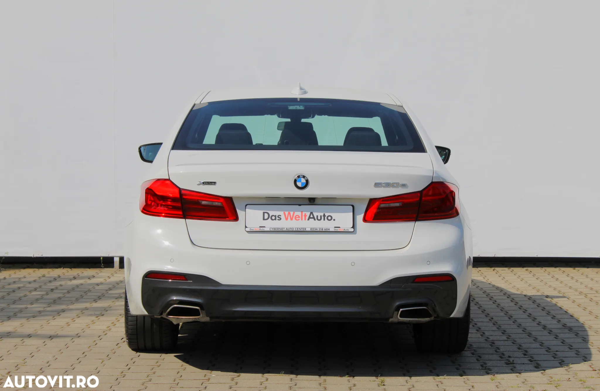 BMW Seria 5 530e xDrive AT PHEV - 4