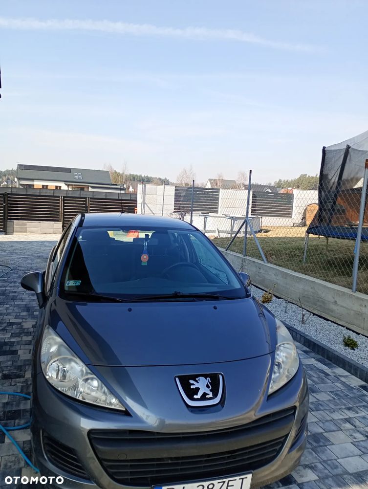Peugeot 207 1.6 HDi 16V Trendy - 4