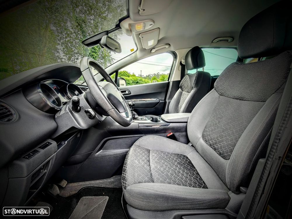 Peugeot 3008 1.6 BlueHDi Style - 6