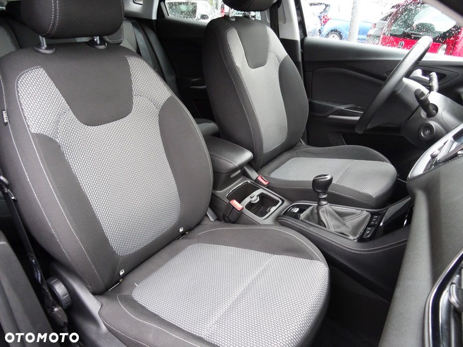 Opel Grandland X 1.2 T Enjoy S&S - 11