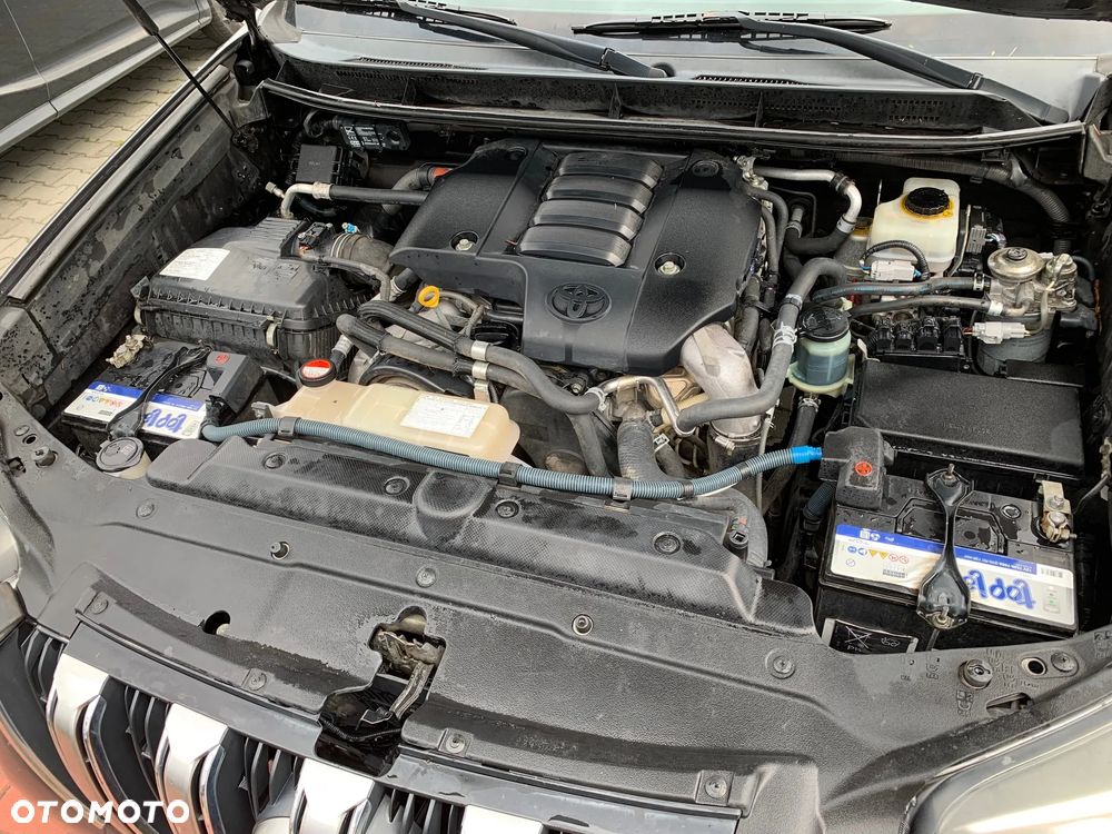 Toyota Land Cruiser LC 3.0 D-4D Invincible - 32