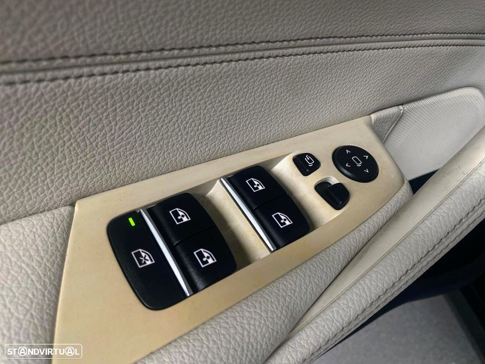 BMW 530 e - 18