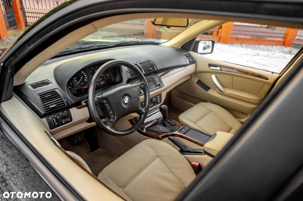 BMW X5 3.0 i Edition Exclusive - 15