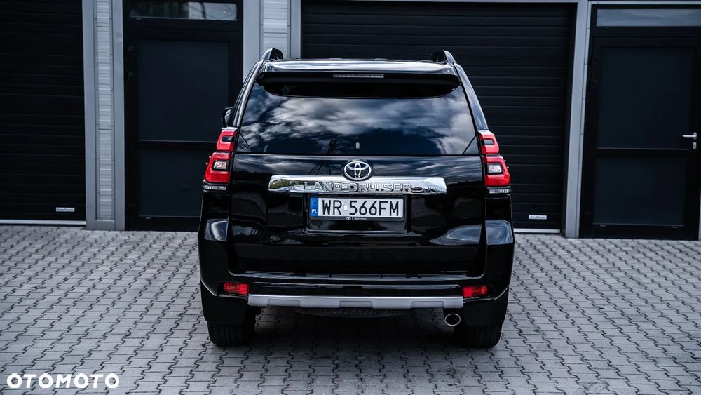 Toyota Land Cruiser LC 2.8 D-4D Invincible - 9