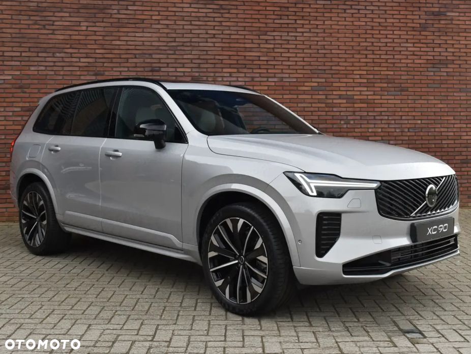 Volvo XC 90 B5 B AWD Ultra Dark 7os - 4