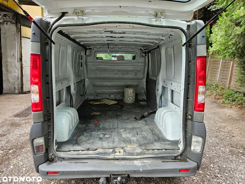 Opel Vivaro - 5