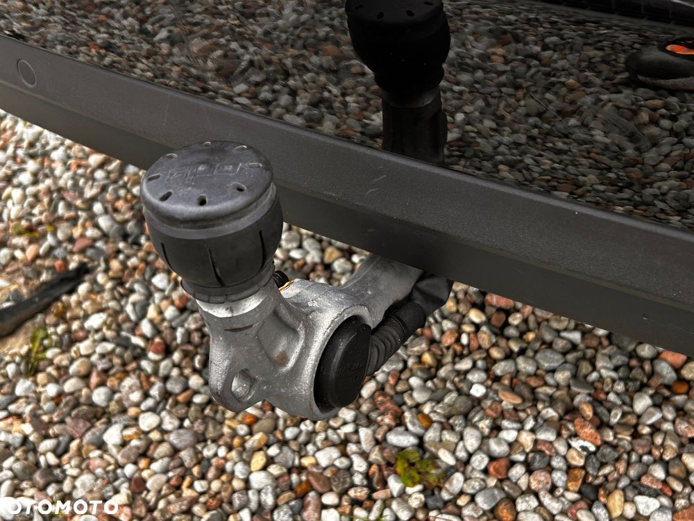 Mercedes-Benz Klasa C - 36