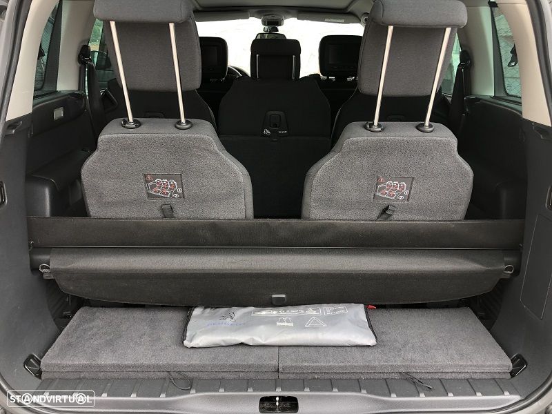 Peugeot 5008 1.6 BlueHDi Allure EAT6 - 22