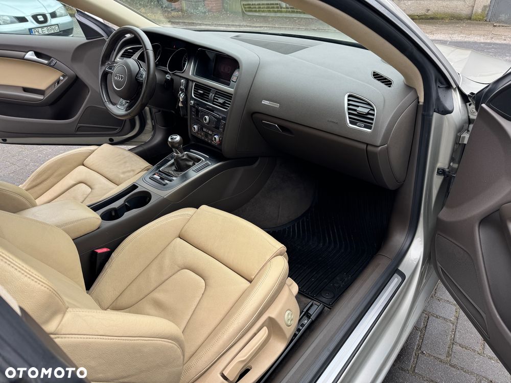 Audi A5 Coupé - 12
