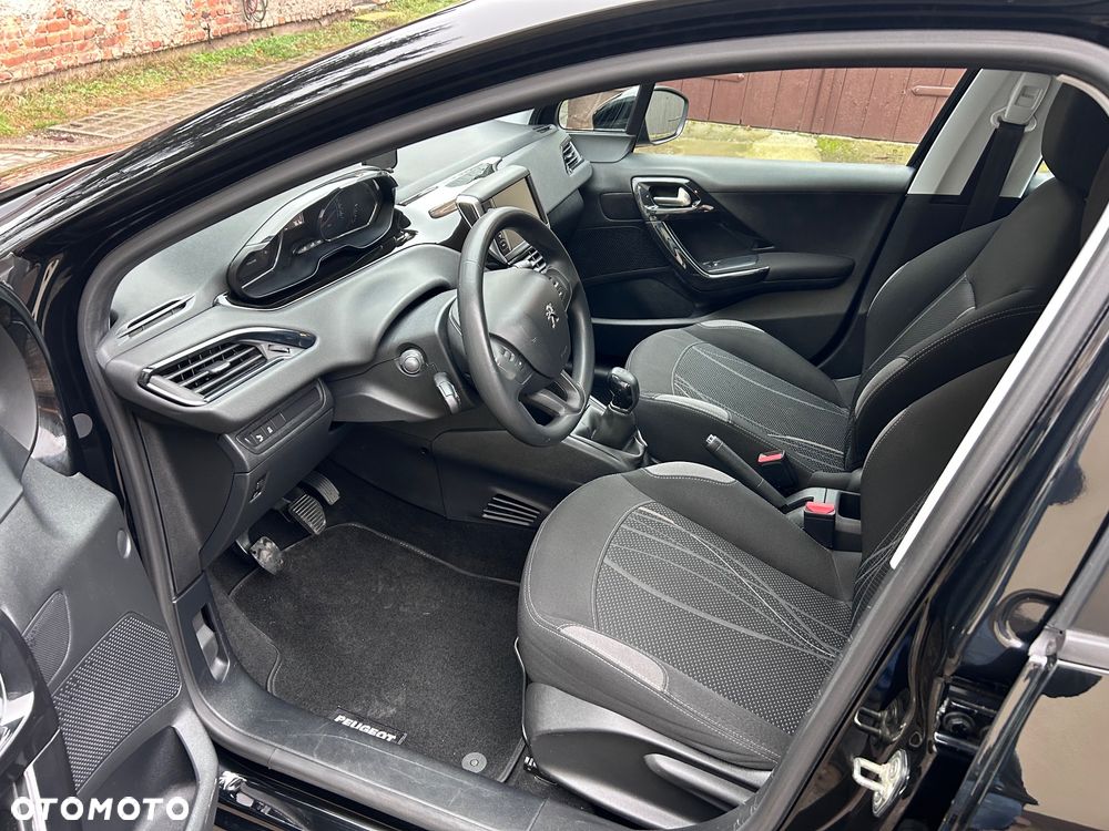 Peugeot 208 1.4 HDi Active Pack - 17