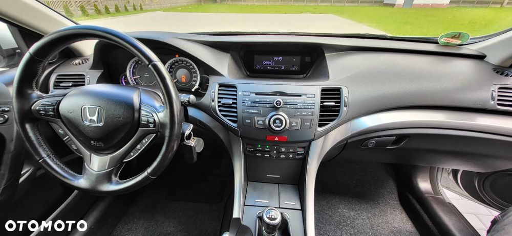 Honda Accord 2.0 Elegance - 20