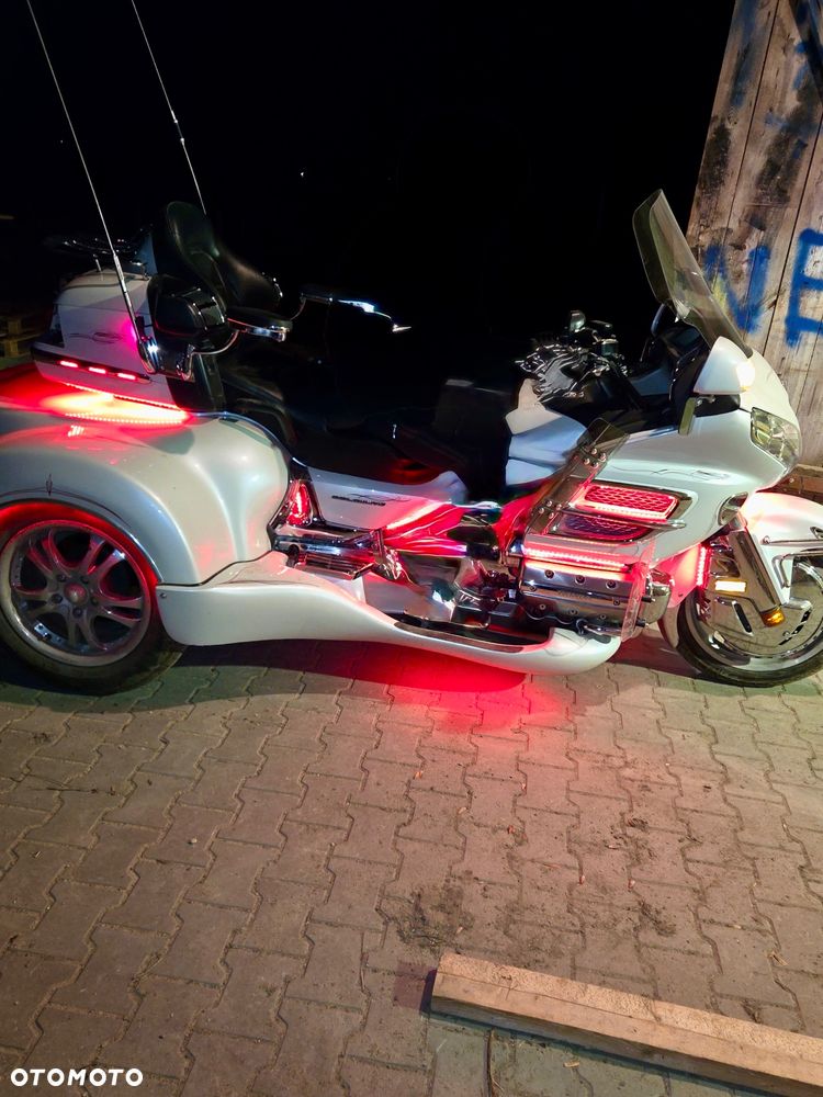 Honda GL - 4