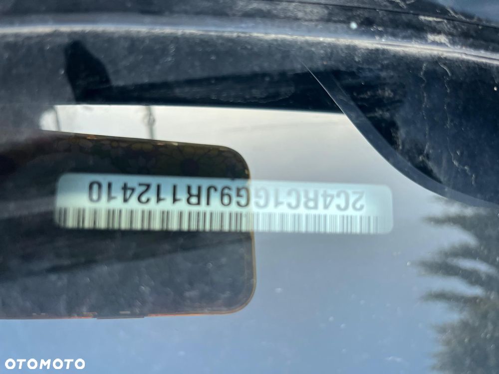 Chrysler Pacifica - 35