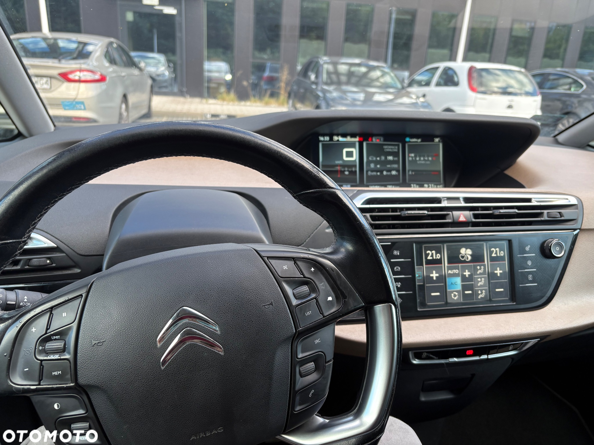 Citroën C4 Picasso 1.2 PureTech MoreLife S&S - 11