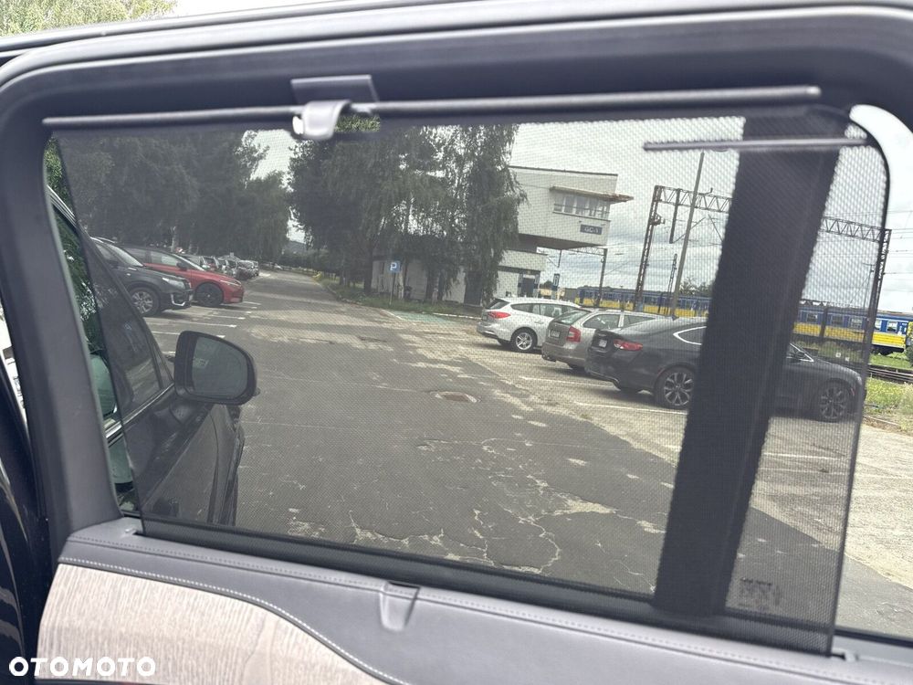 Volvo XC 90 B5 D AWD Plus Dark - 32